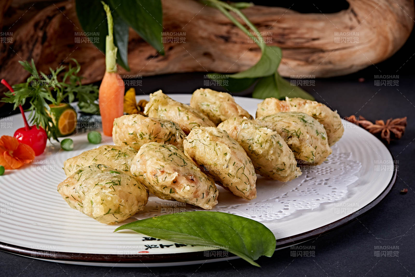 肉馅茴香拖面炸藕夹图片