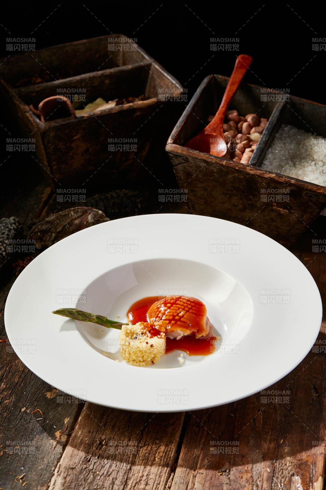 藜麦捞饭配浇汁鲜鲍鱼图片