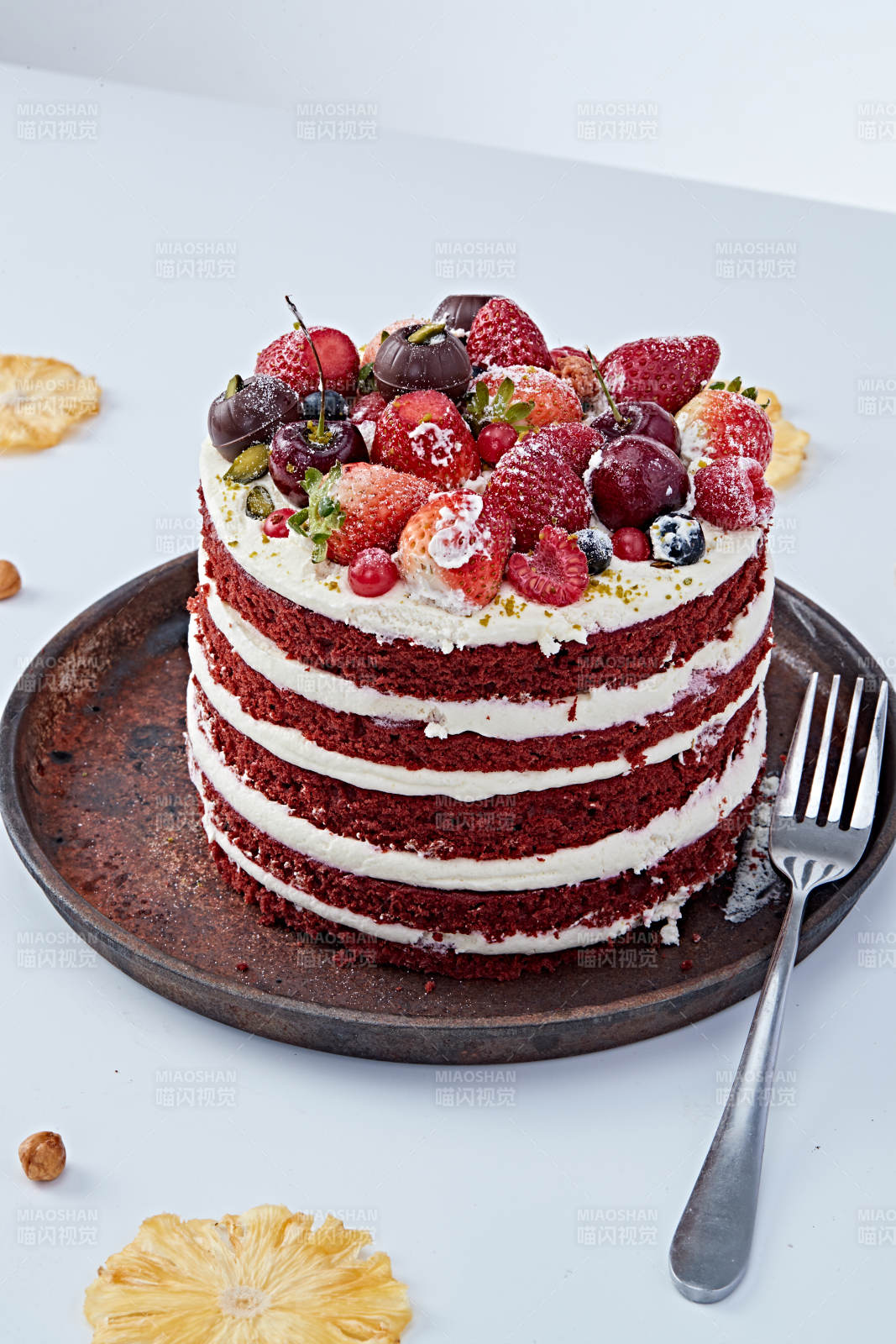 奶油抹茶鲜水果蔓越莓馅料多层蛋糕图片