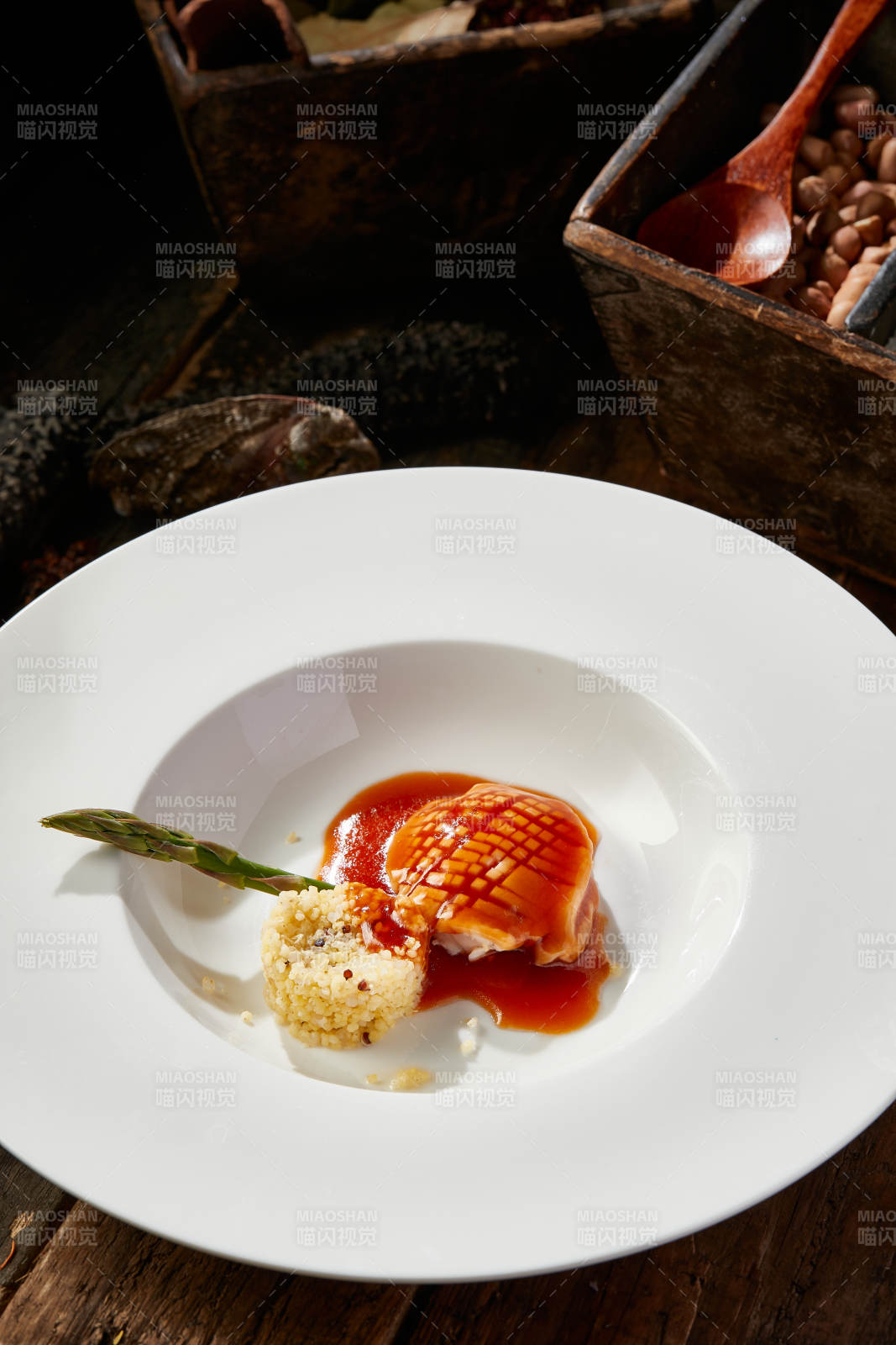 藜麦捞饭配浇汁鲜鲍鱼图片