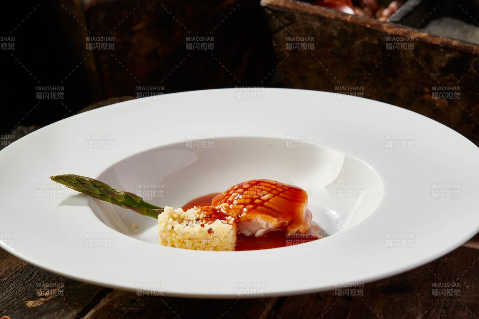 藜麦捞饭配浇汁鲜鲍鱼图片