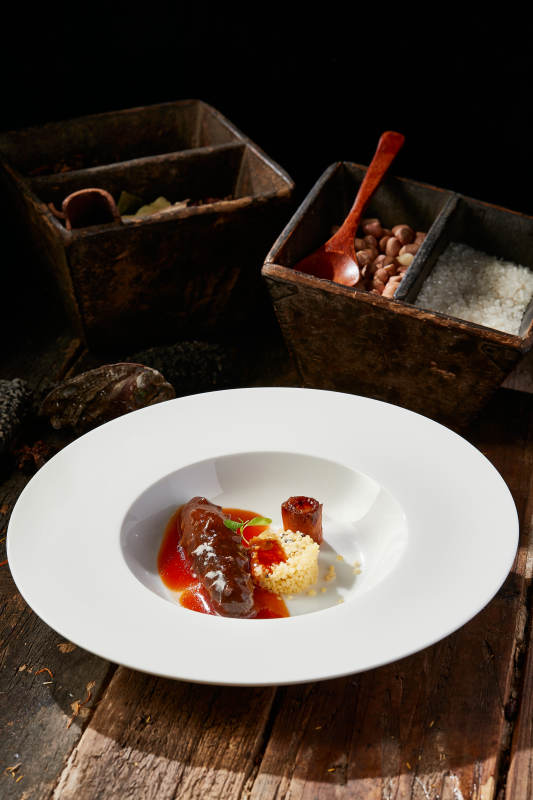 位菜藜麦捞饭配浇汁梅花参图片