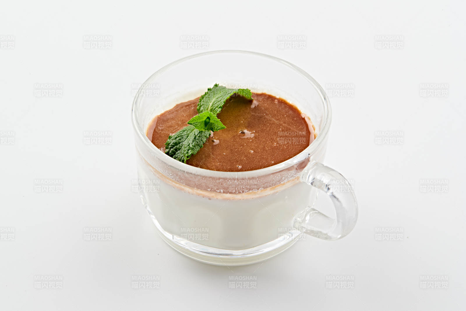 自制美味草原风味的多口味纯醸老酸奶图片