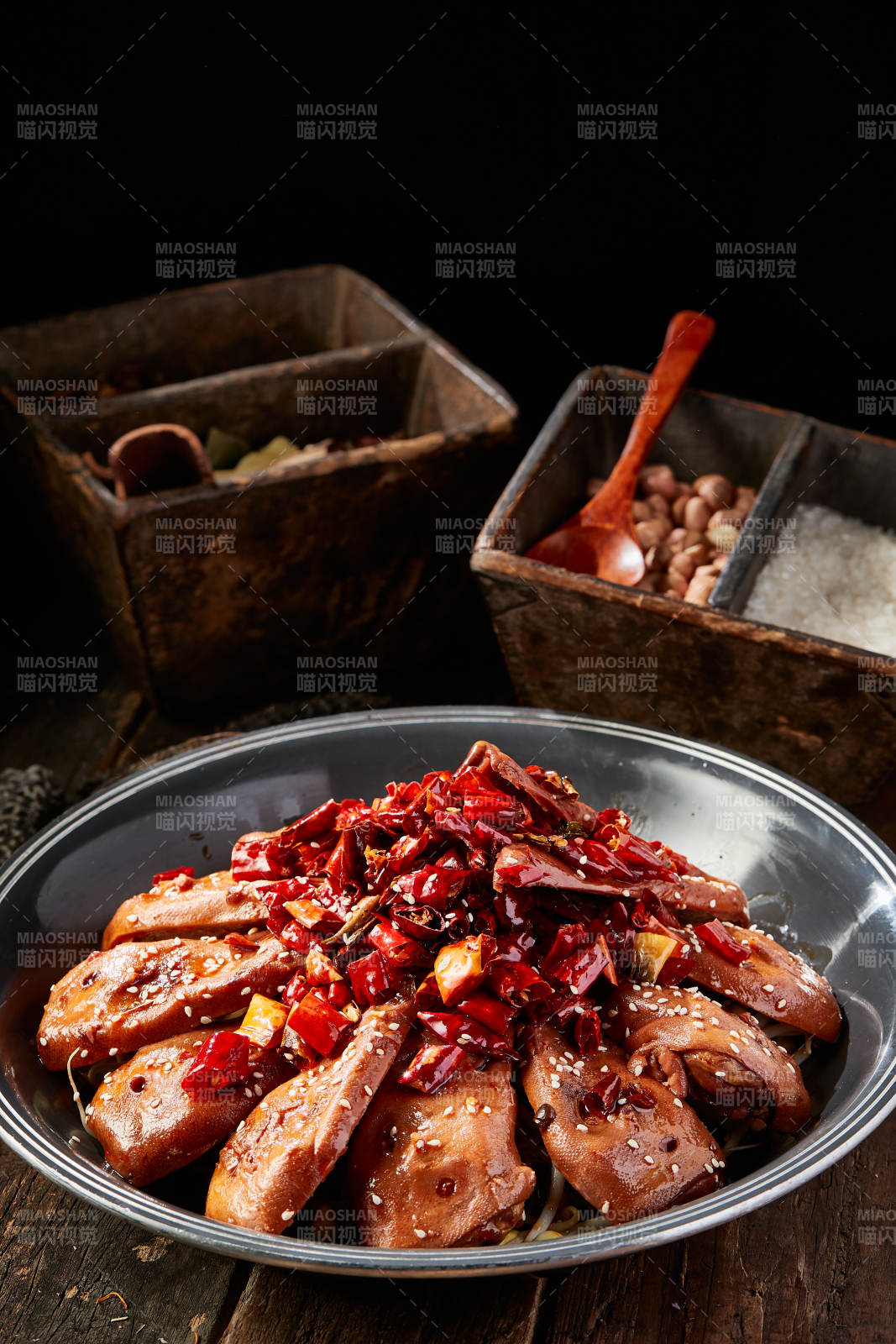 干锅香锅辣鸭头图片