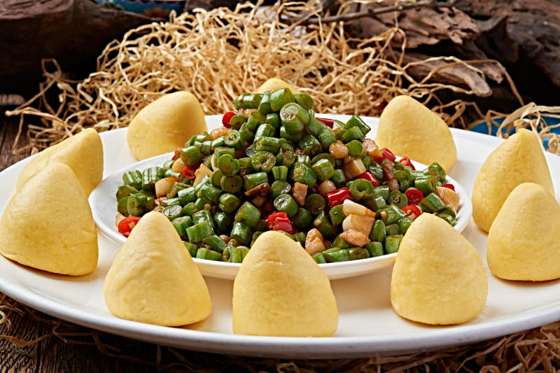 肉粒蒜香豆角小窝头图片