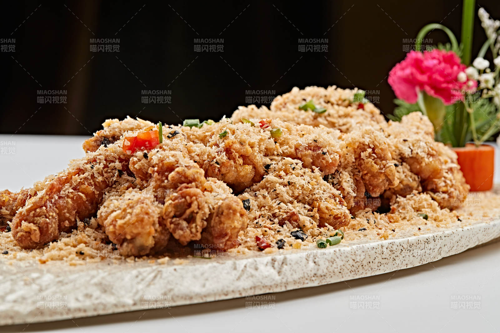 避风塘炸鸡翅图片