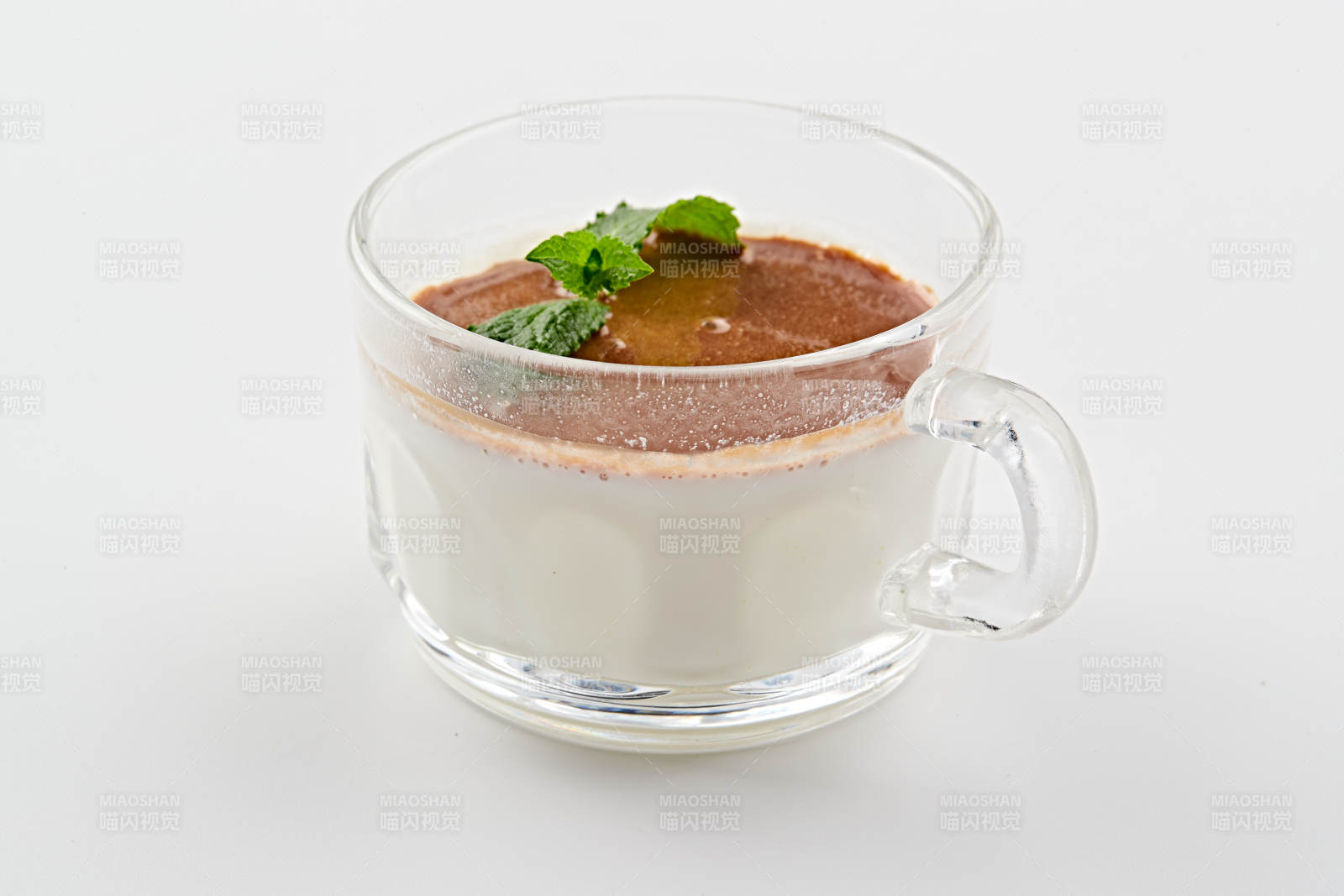 自制美味草原风味的多口味纯醸老酸奶图片