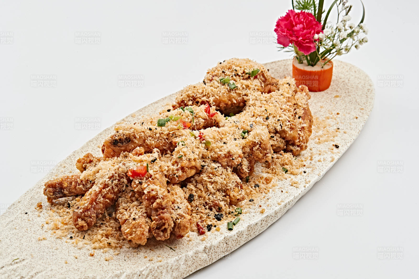 避风塘炸鸡翅图片