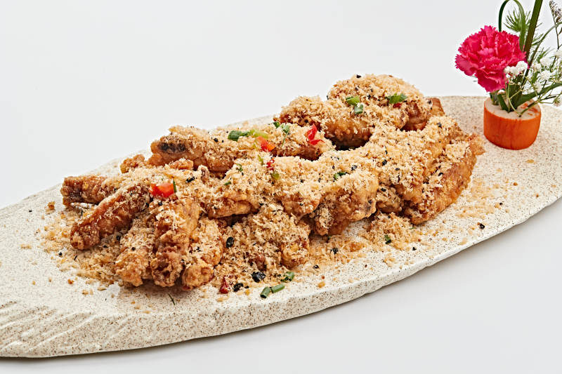 避风塘炸鸡翅图片