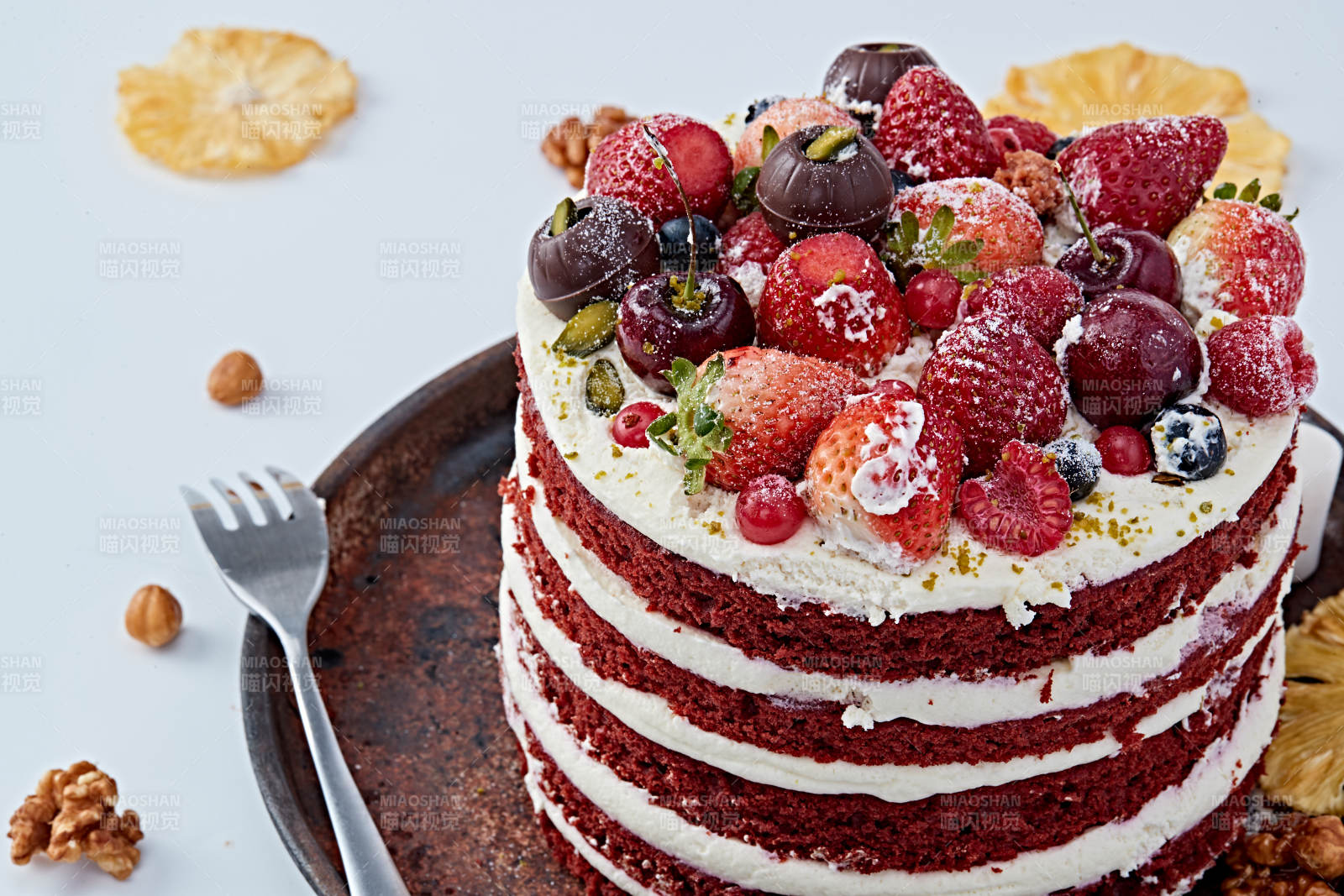 奶油抹茶鲜水果蔓越莓馅料多层蛋糕图片