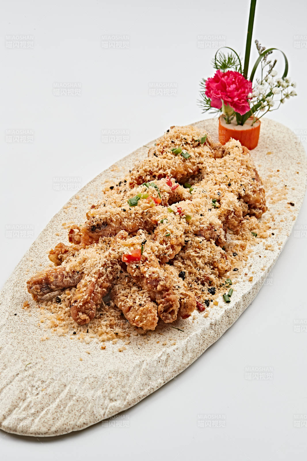 避风塘炸鸡翅图片