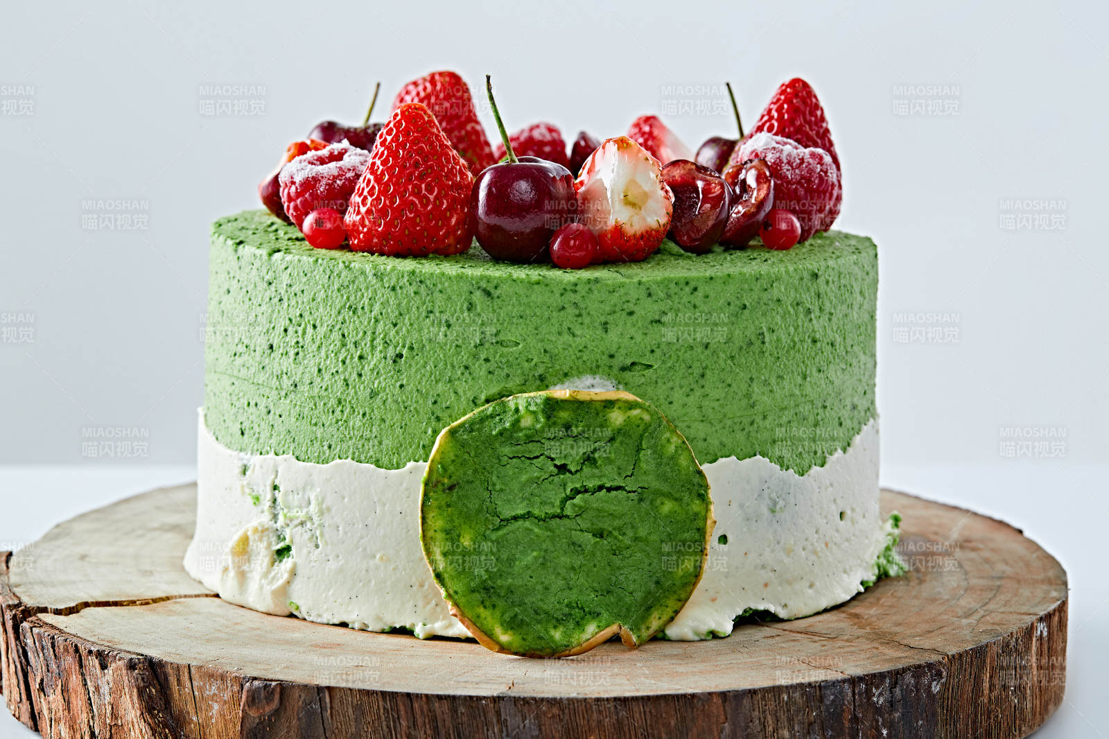鲜果抹茶禅意鲜奶蛋糕图片