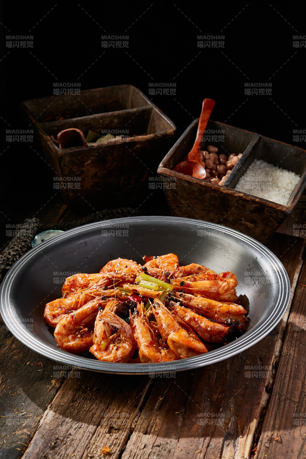 川味麻辣香锅虾图片