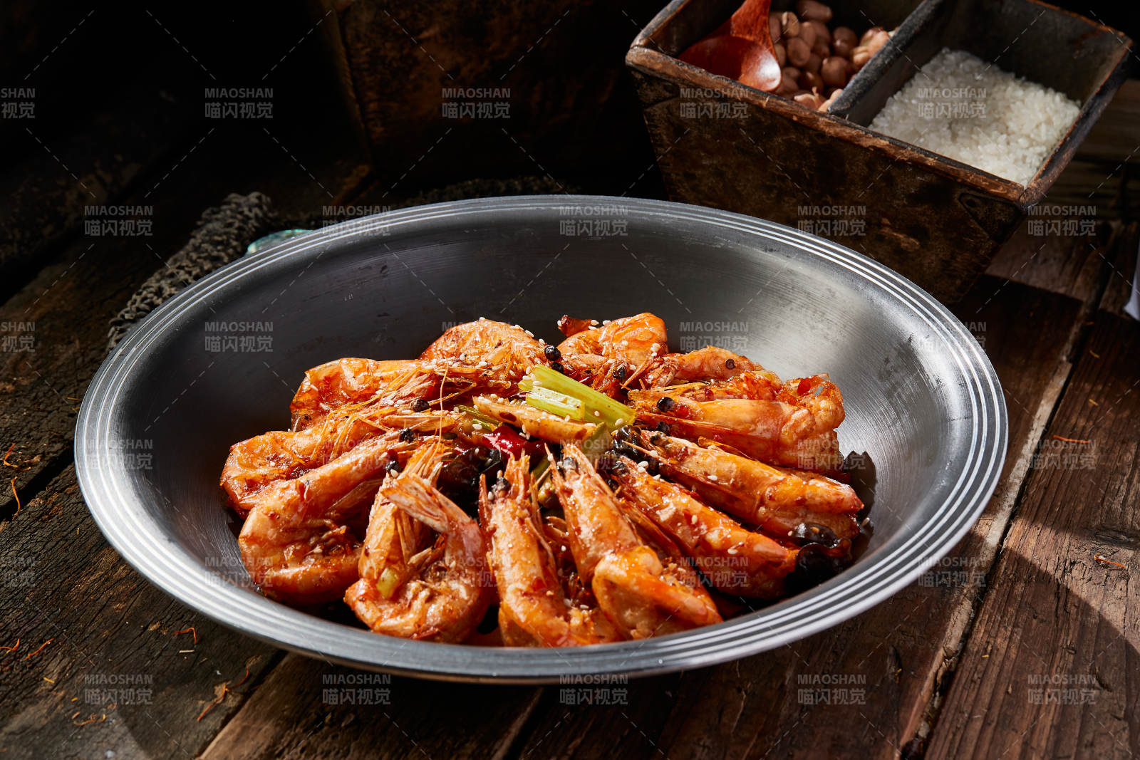 川味麻辣香锅虾图片