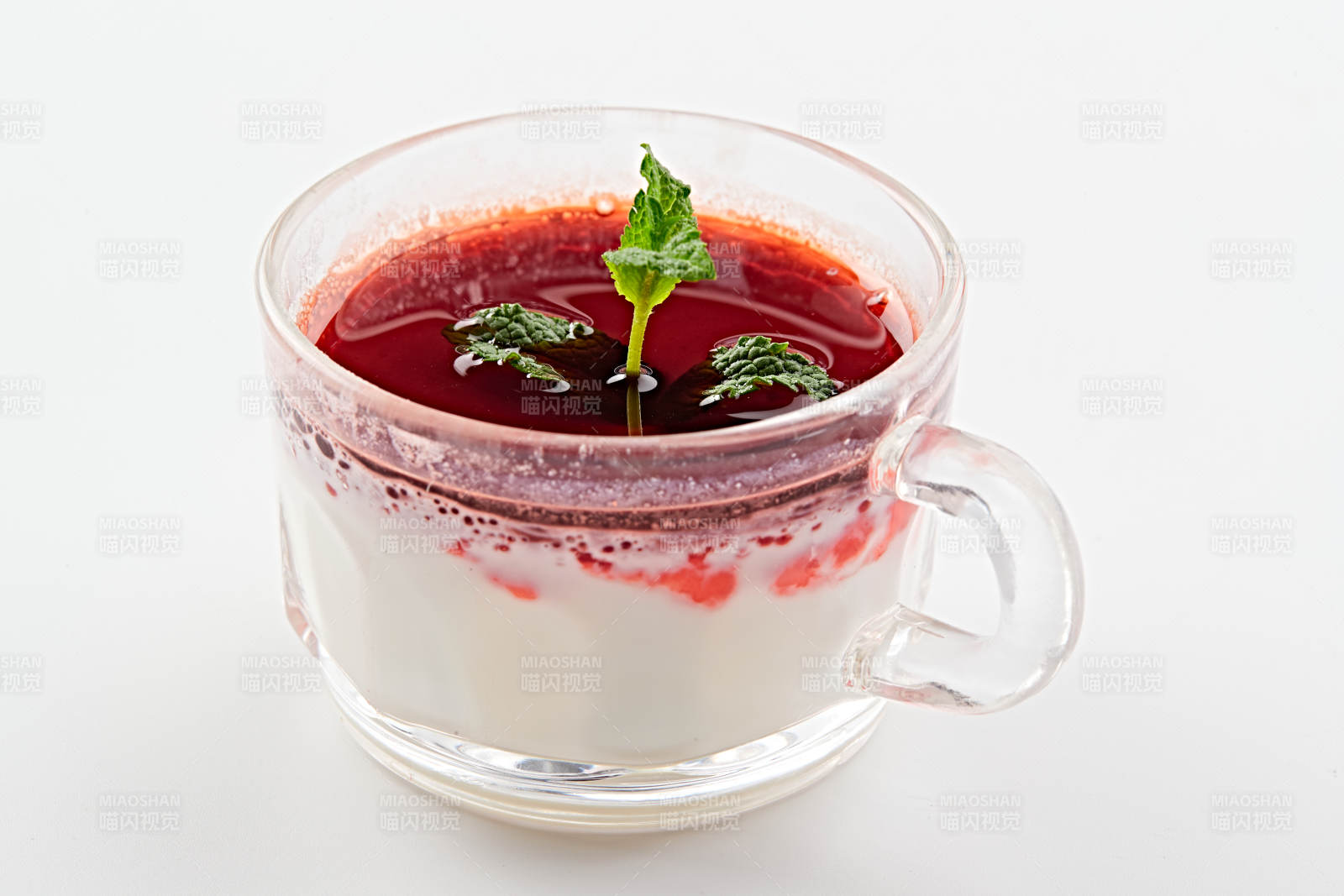 自制美味草原风味的多口味纯醸老酸奶图片