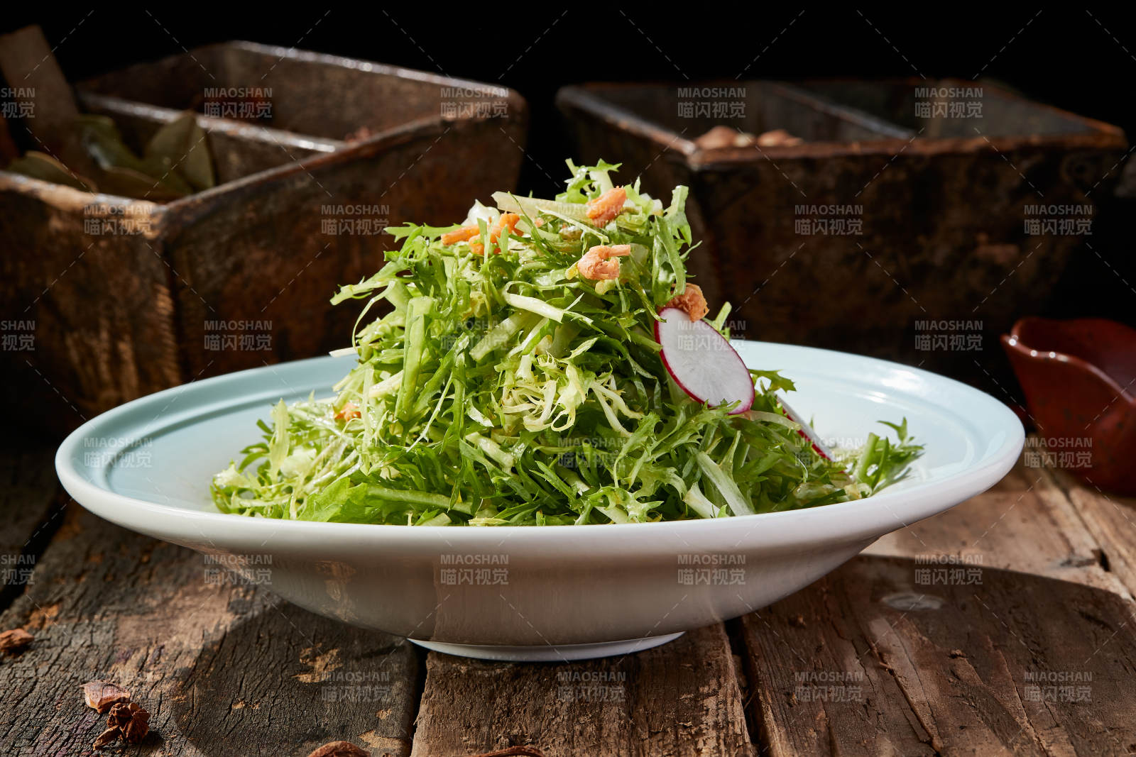 风味炝拌苦菊图片