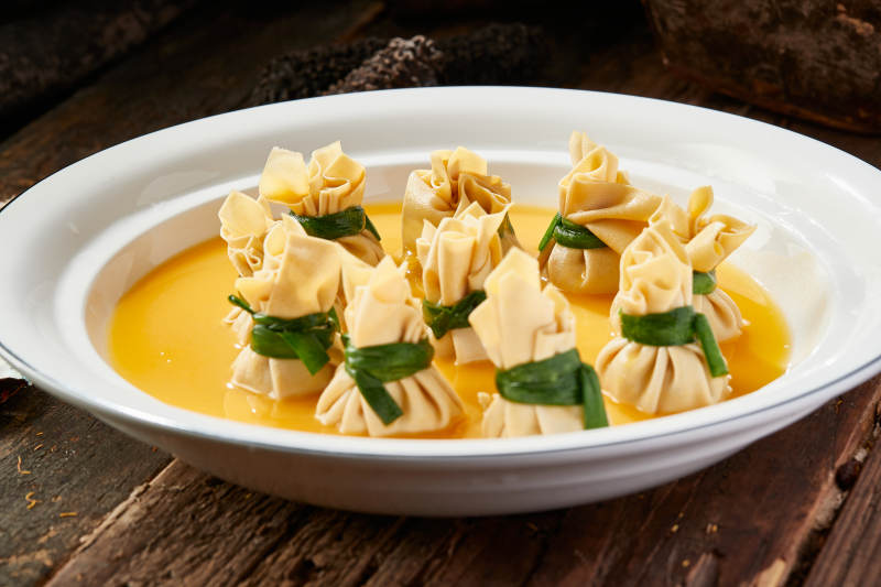 鲜鸡汤香豆皮小福袋图片