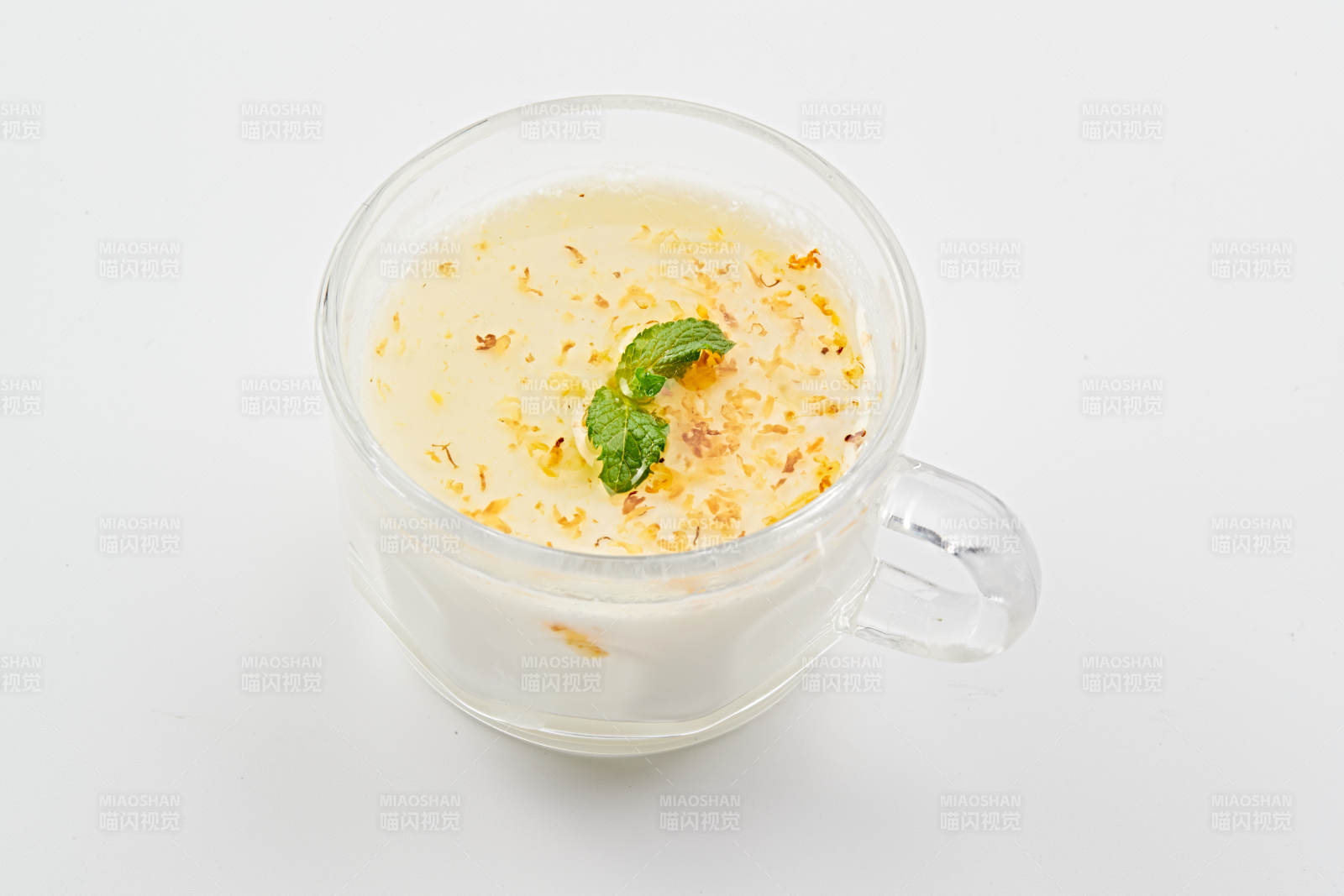 自制美味草原风味的多口味纯醸老酸奶图片