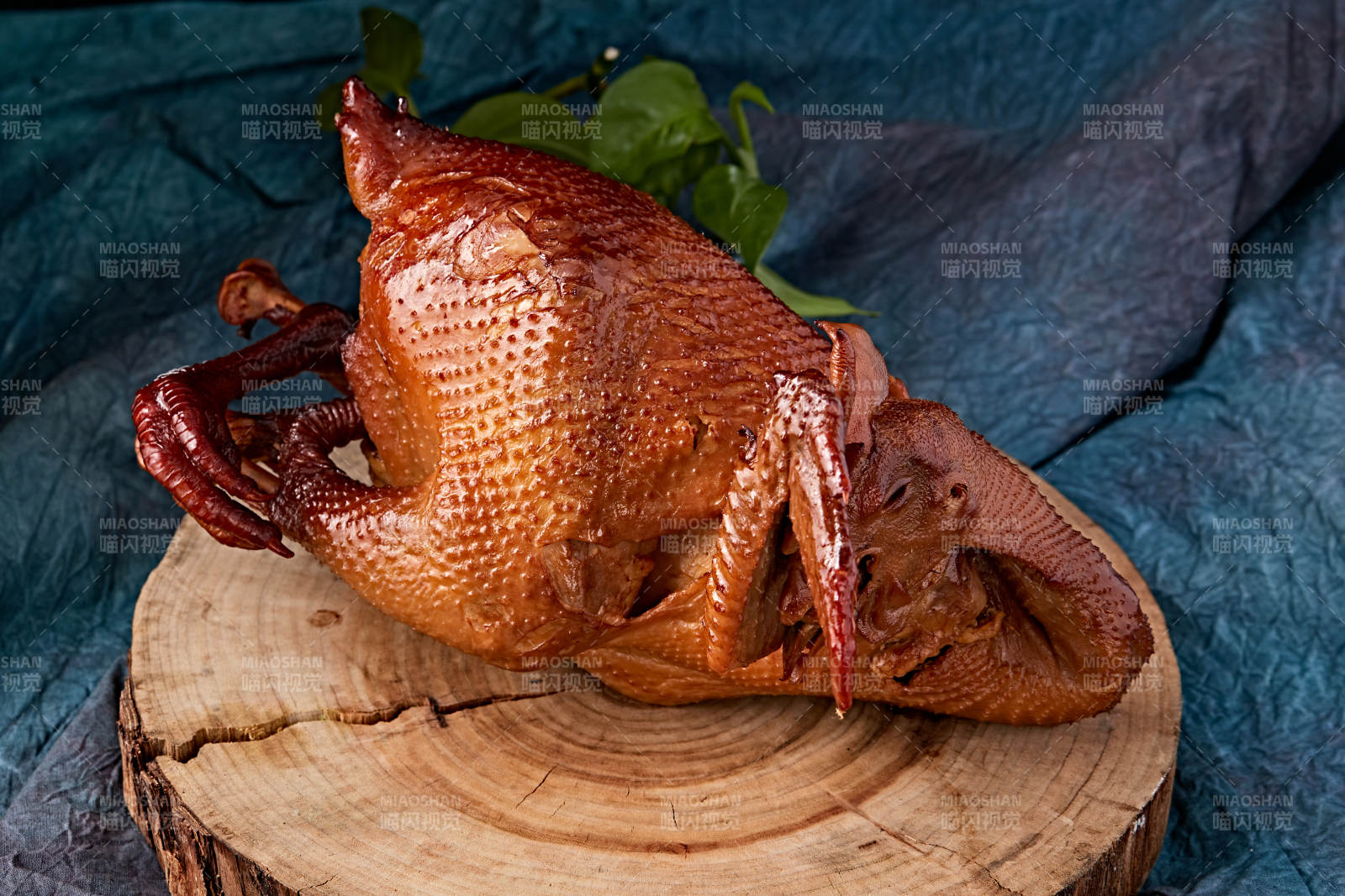 中餐美食熏酱烧鸡图片