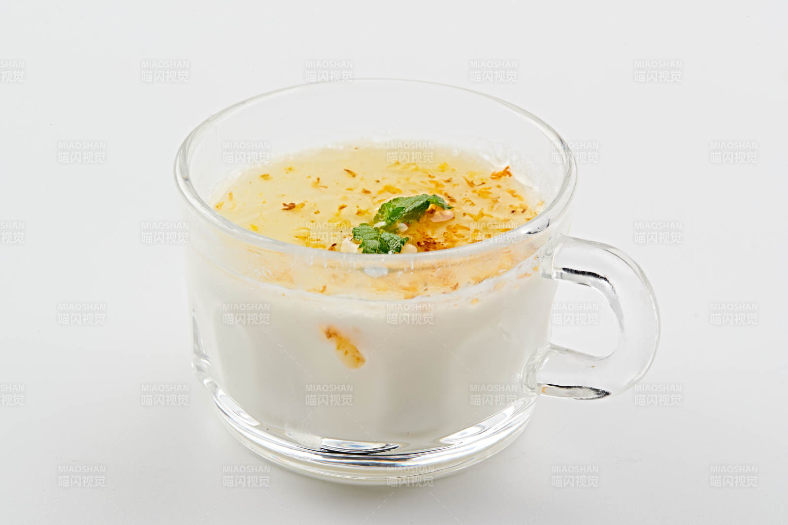 自制美味草原风味的多口味纯醸老酸奶图片