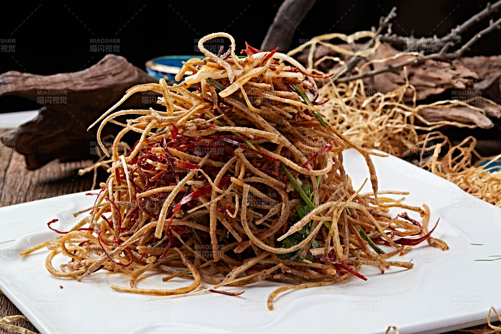 椒盐干炸海龙鱼图片