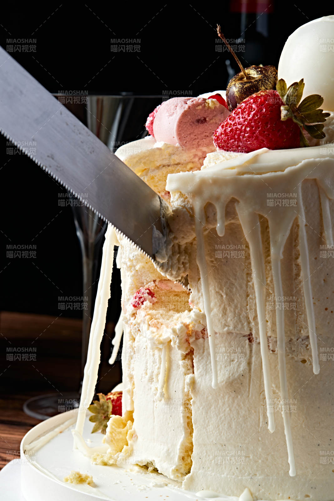 鲜果法式高级奶油慕斯生日婚礼蛋糕图片