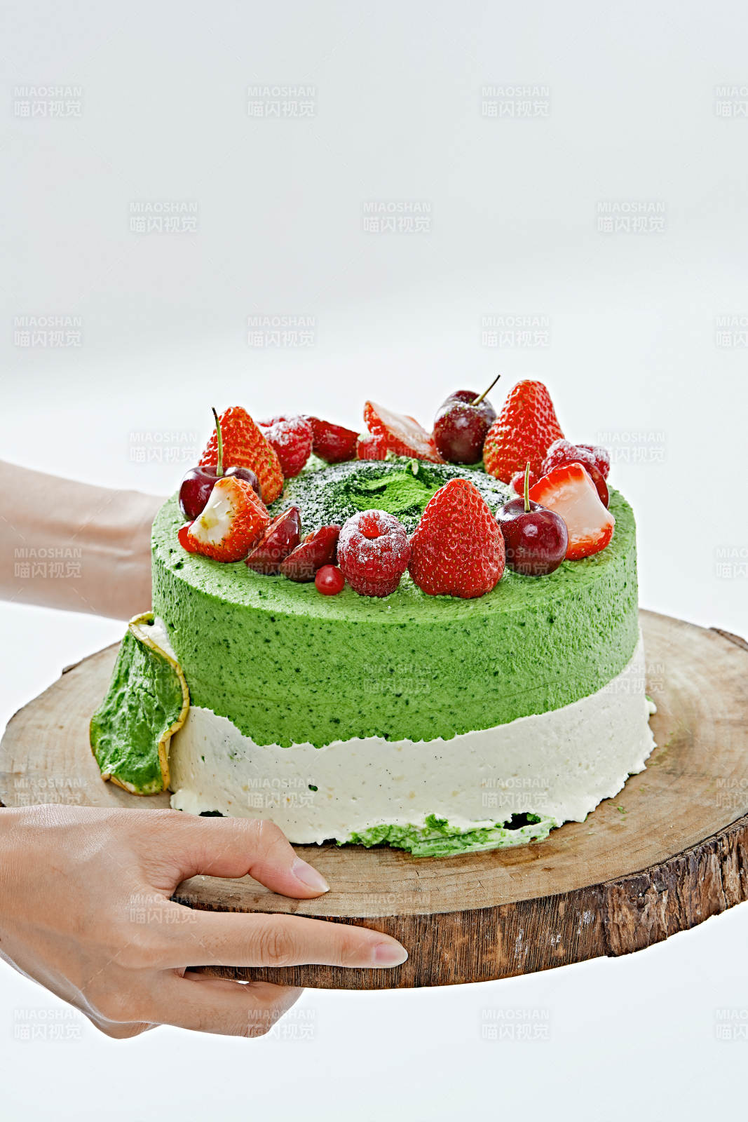 鲜果抹茶禅意鲜奶蛋糕图片