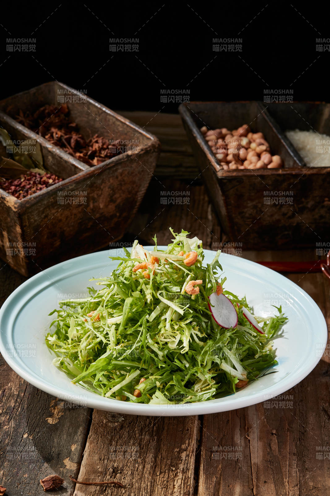 风味炝拌苦菊图片