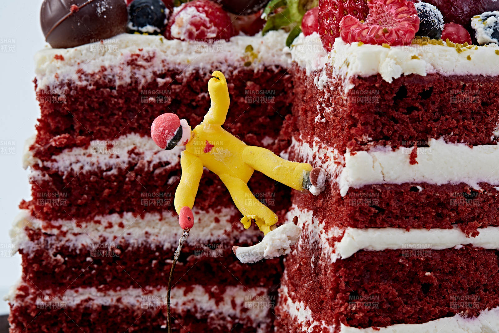 奶油抹茶鲜水果蔓越莓馅料多层蛋糕图片