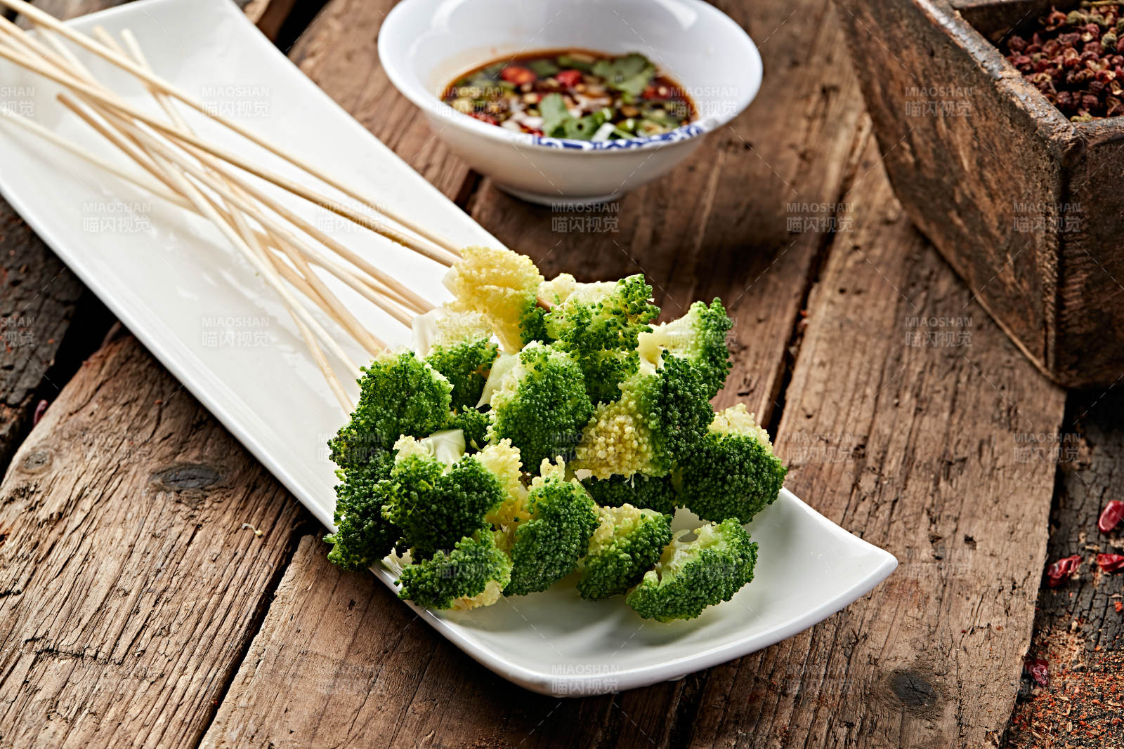 冷锅串串西蓝花图片