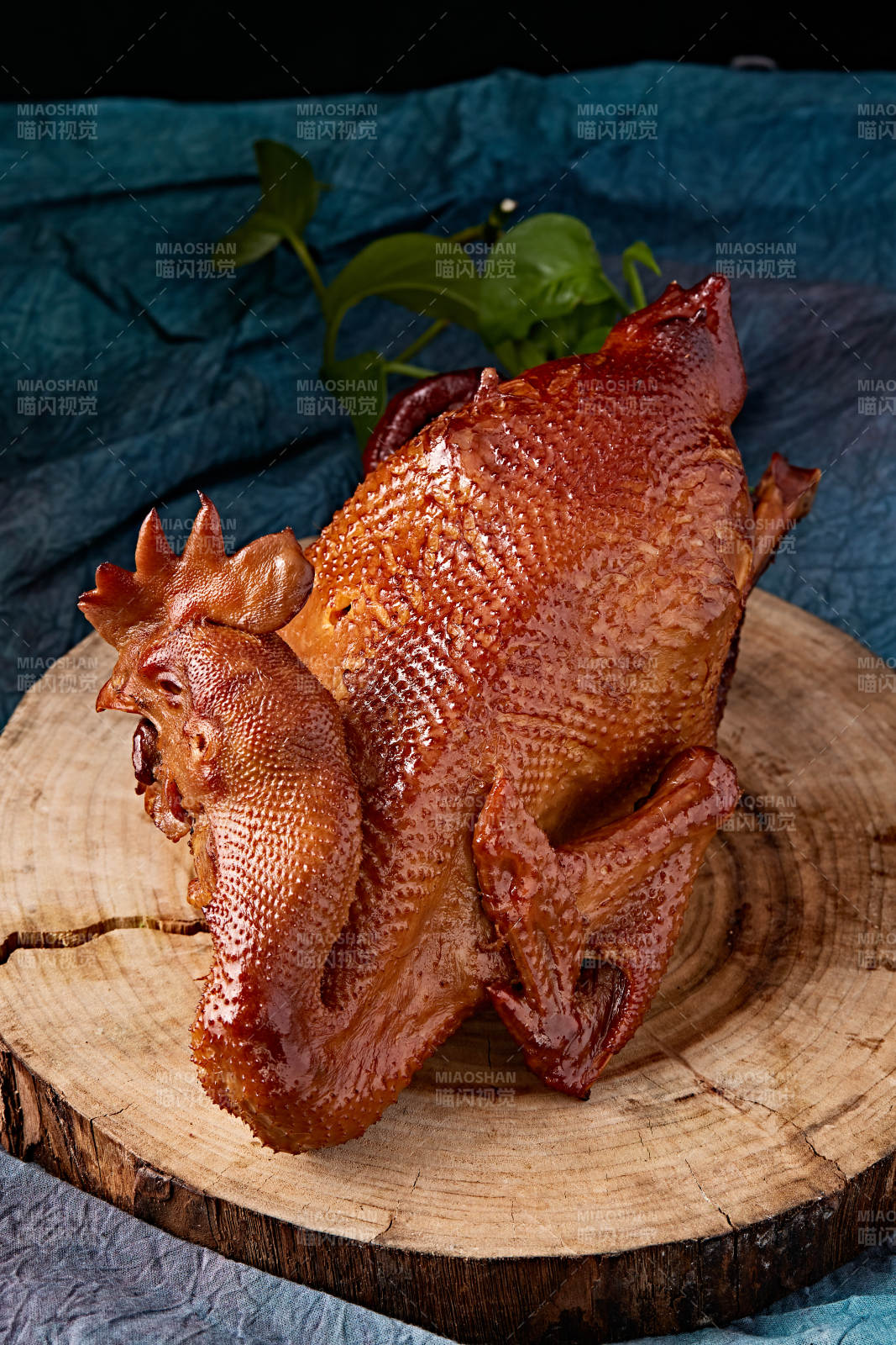 中餐美食熏酱烧鸡图片