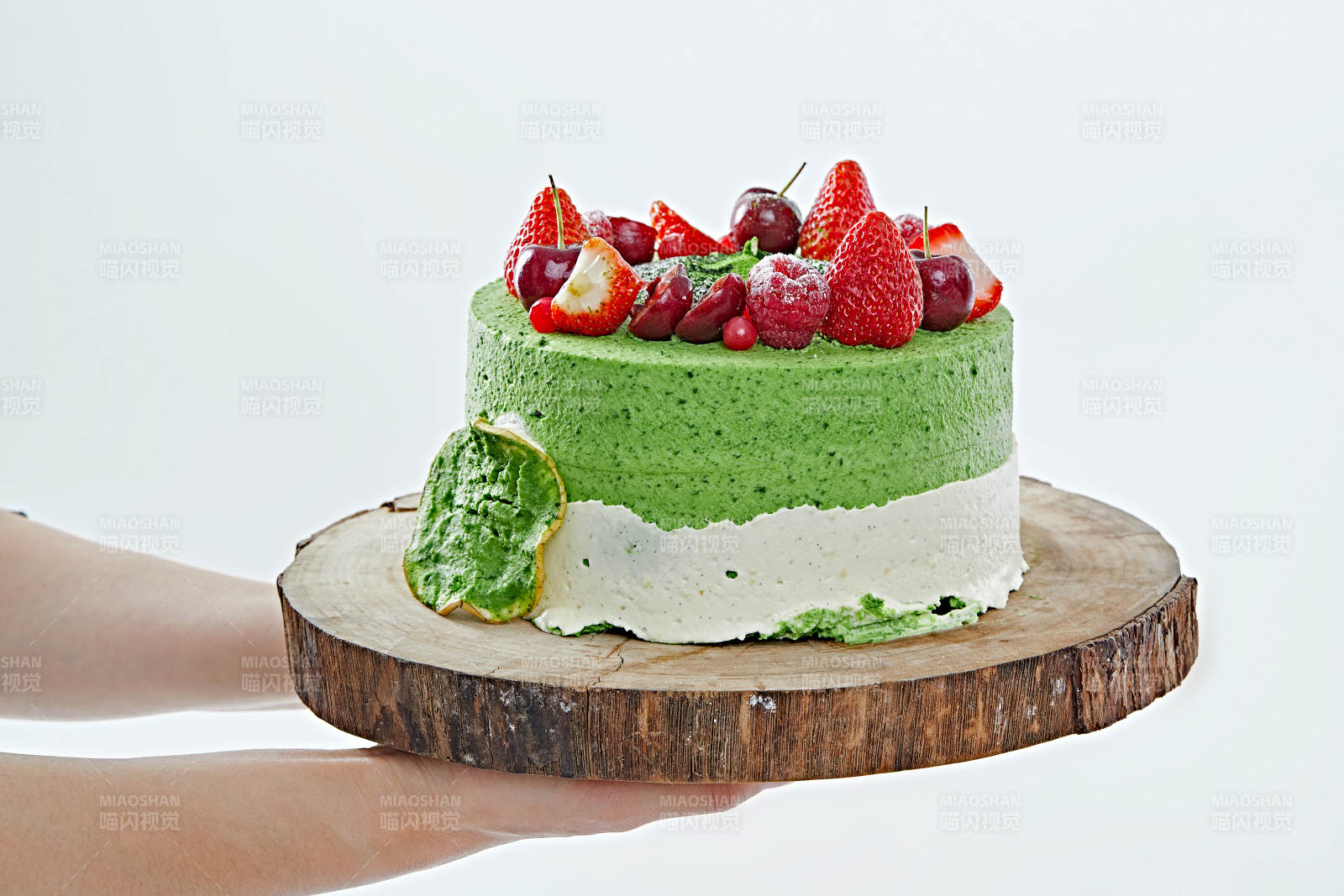 鲜果抹茶禅意鲜奶蛋糕图片