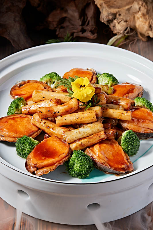 鲜鲍鱼红烧铁棍山药图片