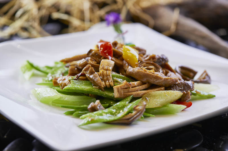 西芹荷兰豆小炒猪肚图片