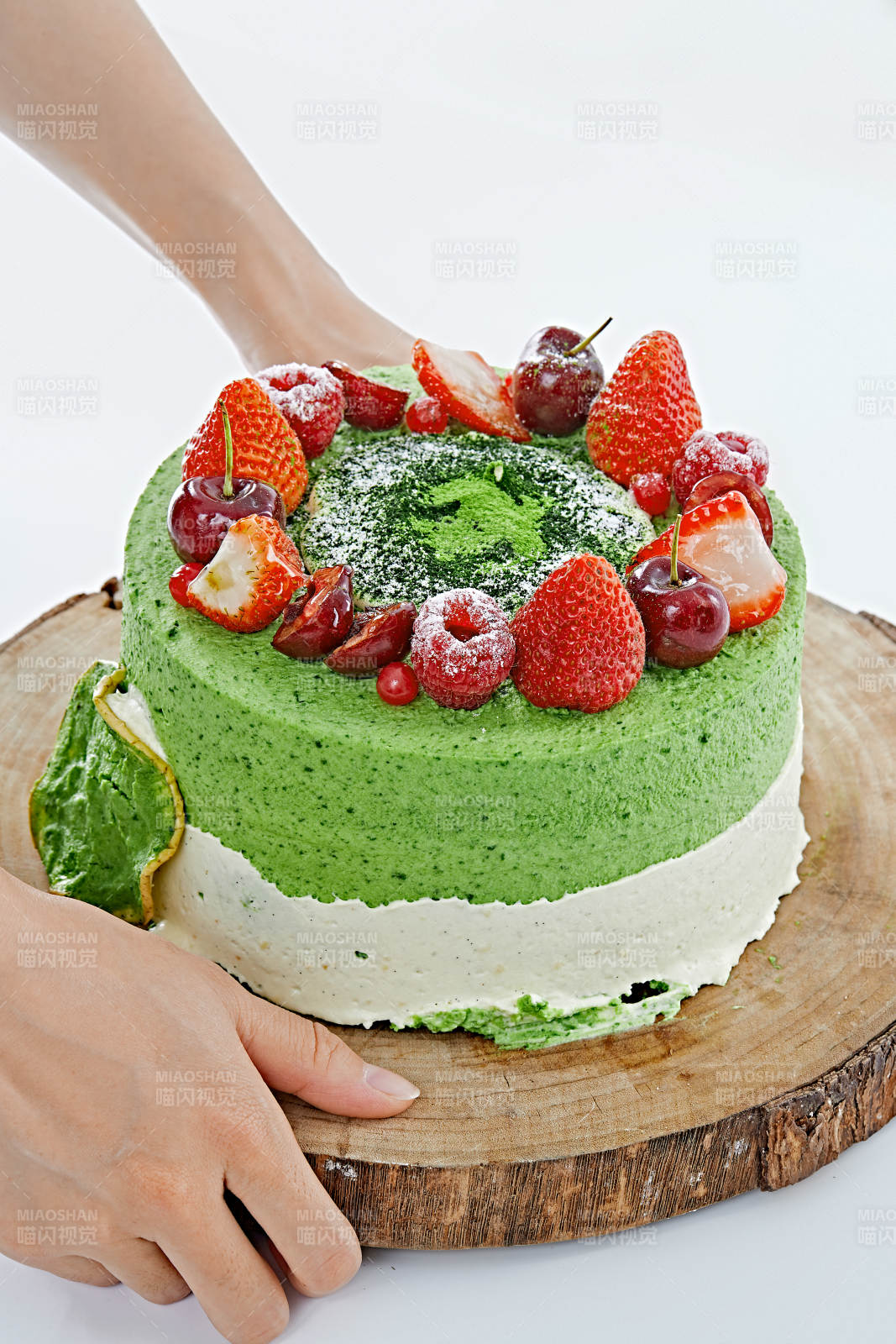 鲜果抹茶禅意鲜奶蛋糕图片