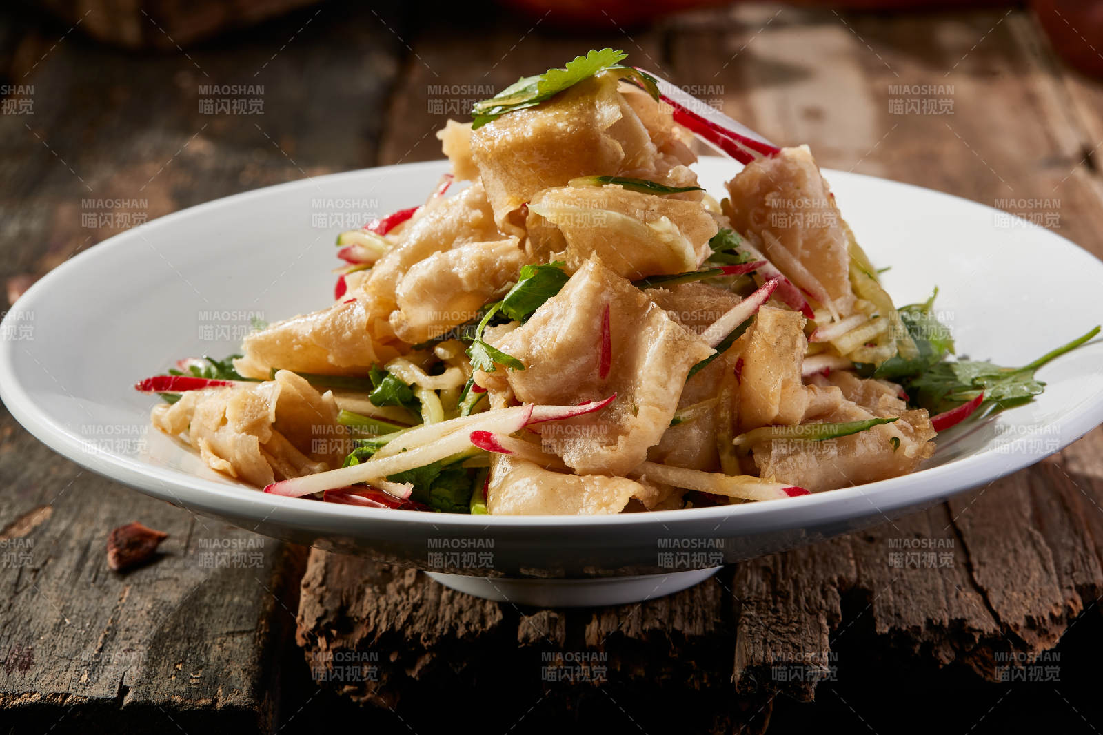 地方美食凉拌莜面图片