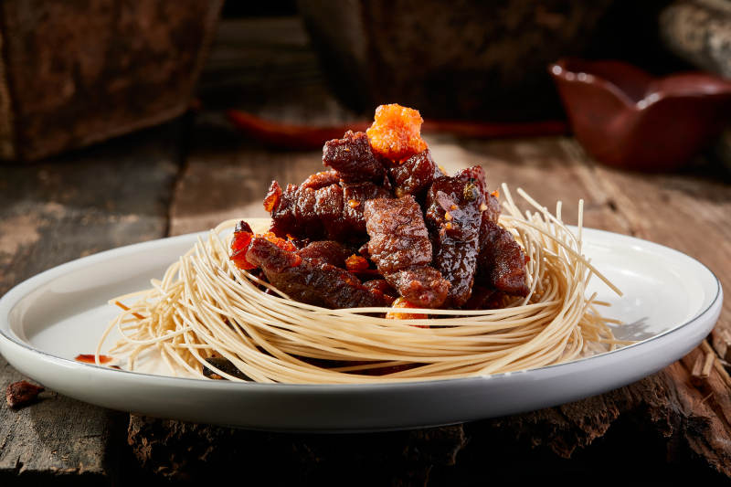 油炸香辣风干牛肉干图片