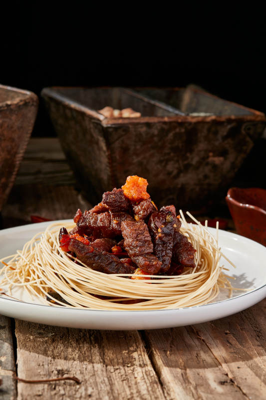 油炸香辣风干牛肉干图片