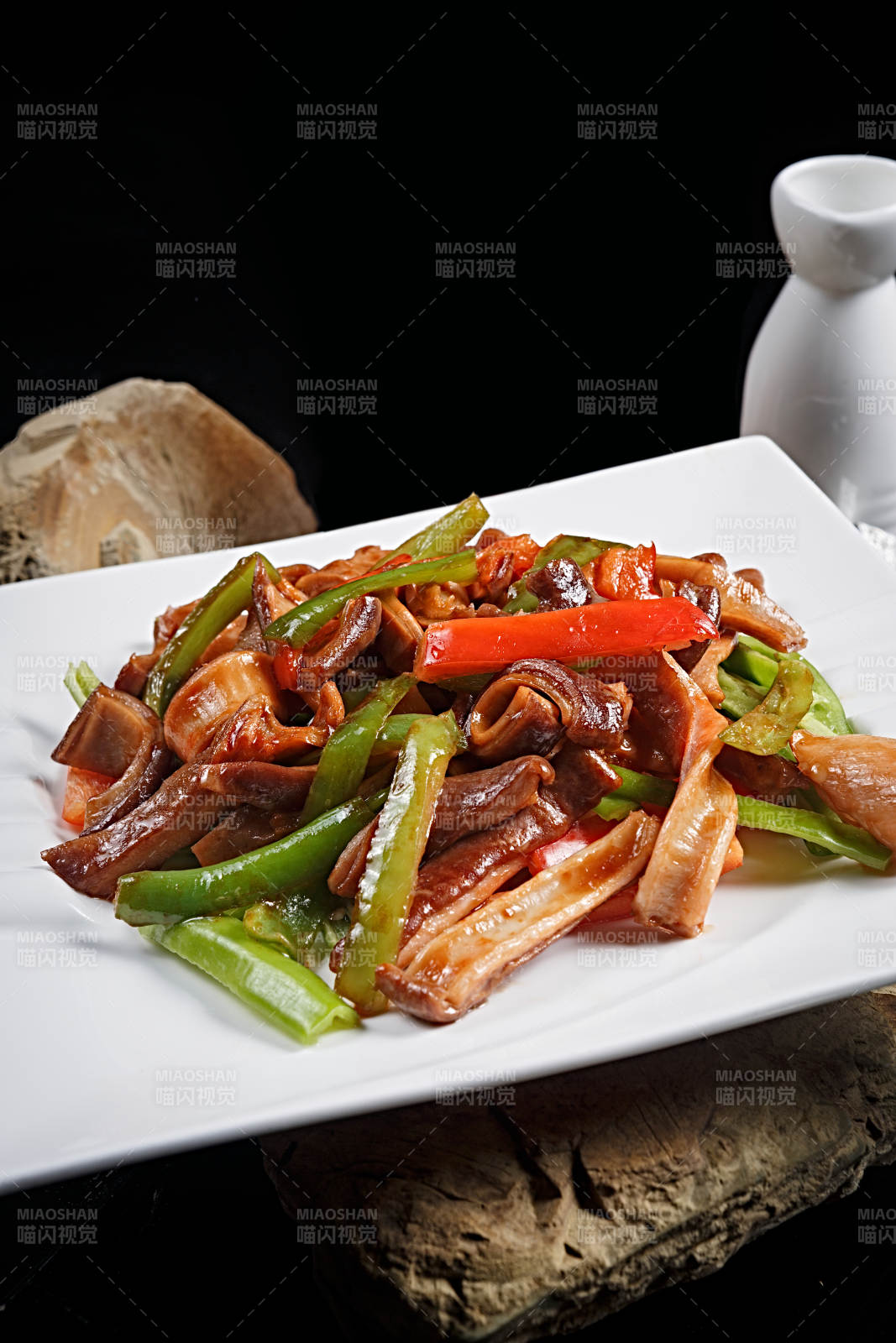 杭椒彩椒爆肚条图片