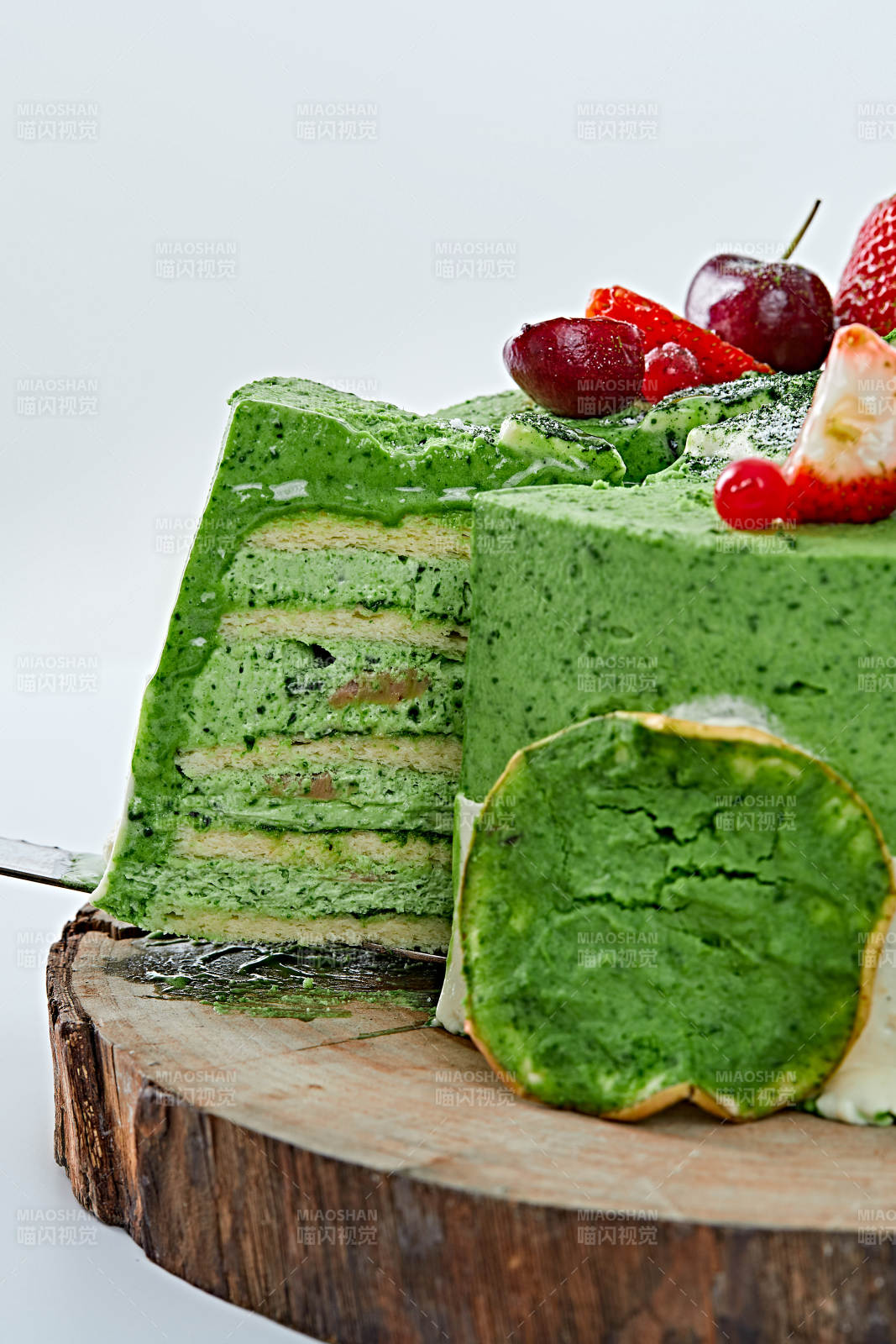 鲜果抹茶禅意鲜奶蛋糕图片