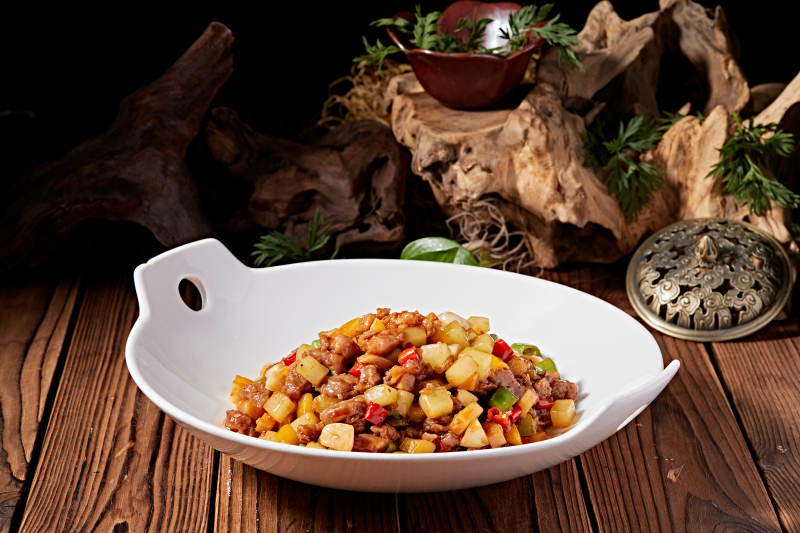 湘味辣炒黑山羊肉图片