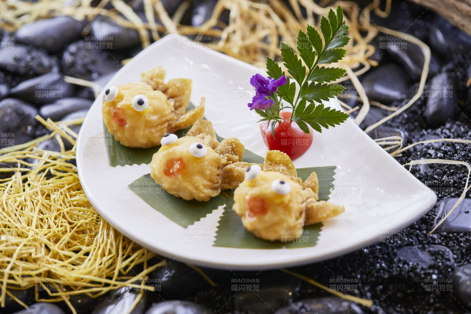 茶餐小点金鱼酥图片