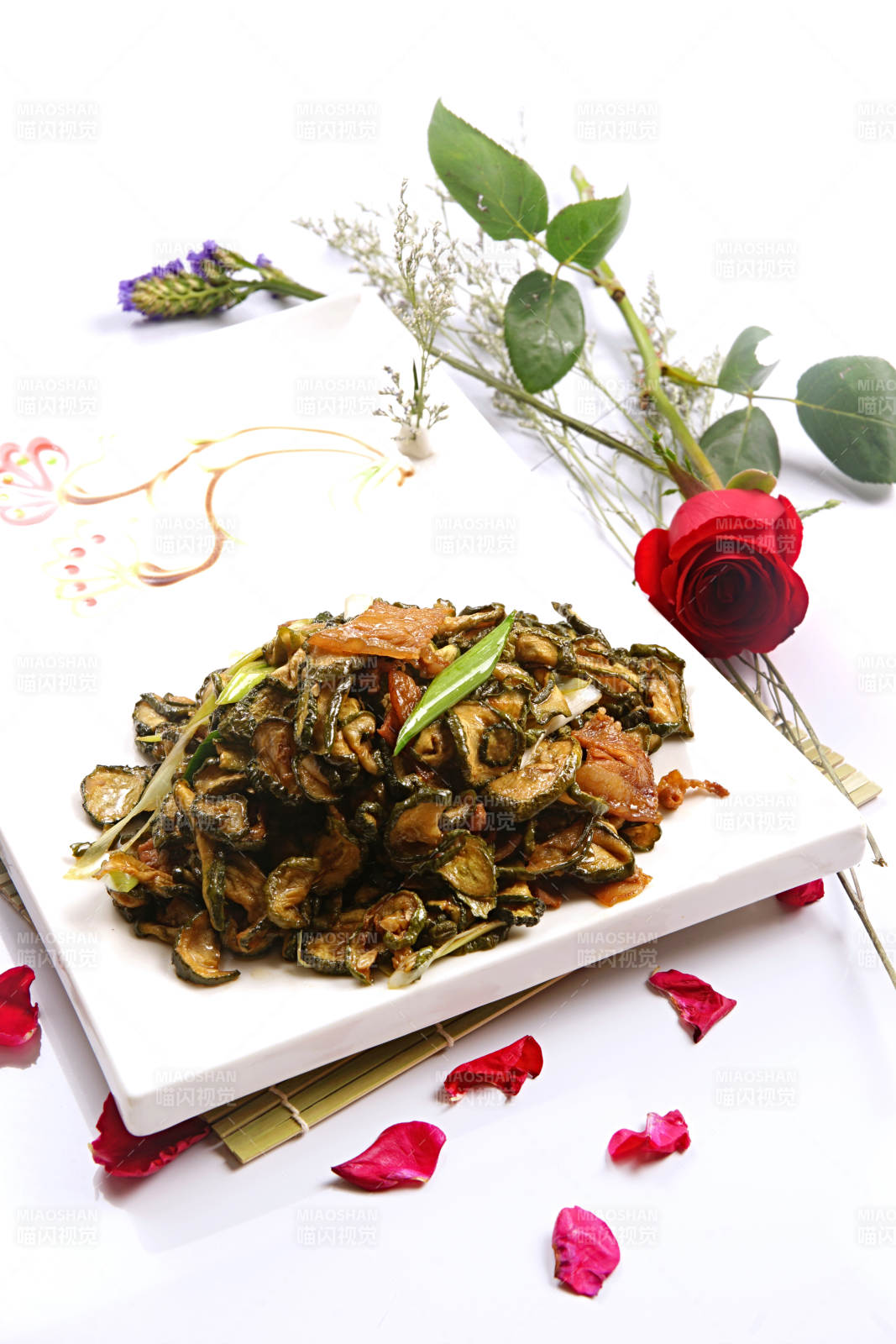 五花肉炒黄瓜干图片