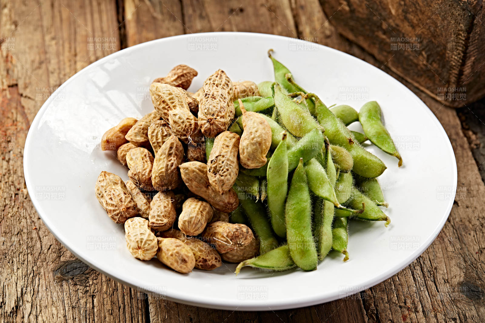 花毛一体煮花生盐水毛豆图片
