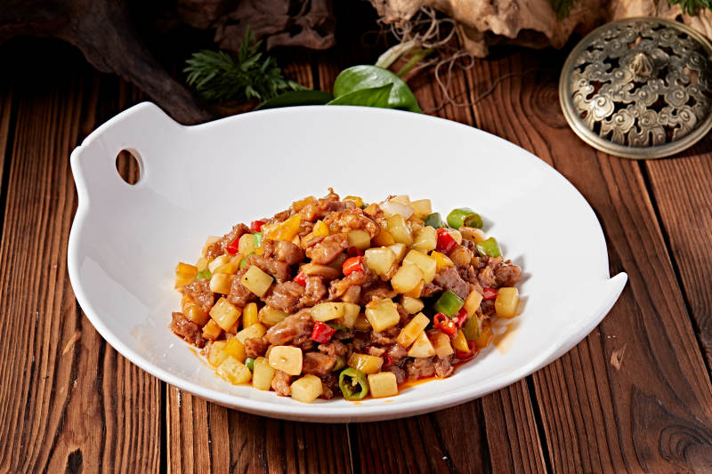 湘味辣炒黑山羊肉图片