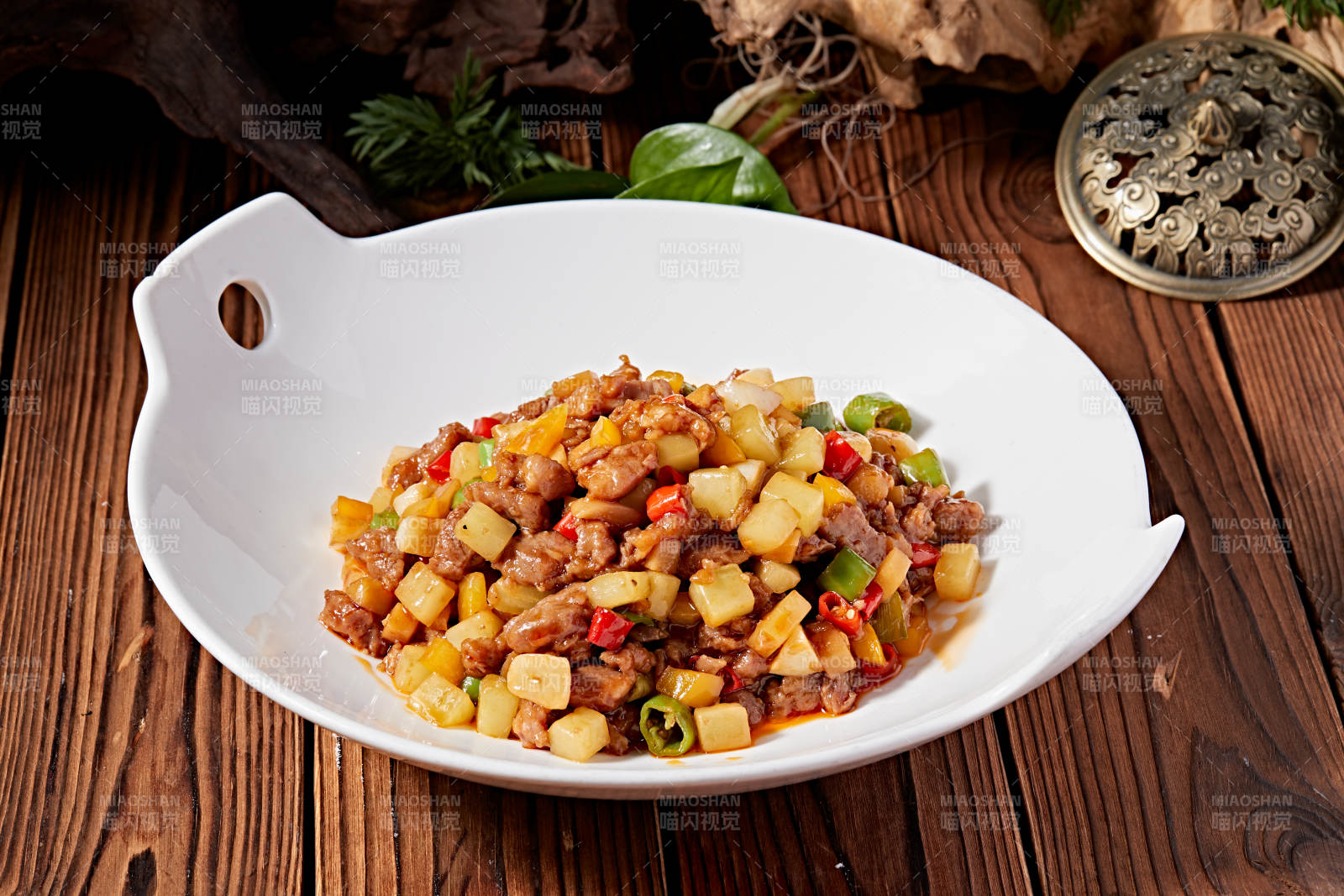 湘味辣炒黑山羊肉图片