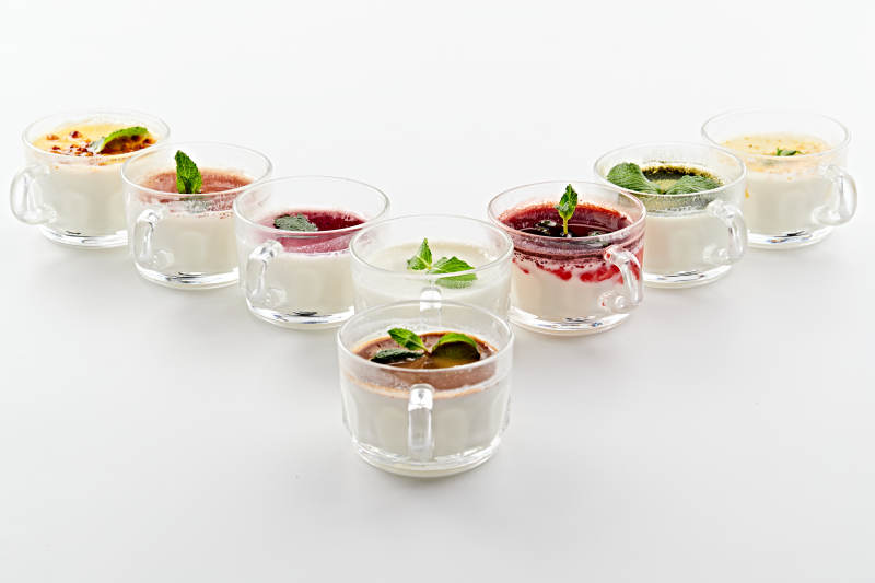 自制美味草原风味的多口味纯醸老酸奶图片