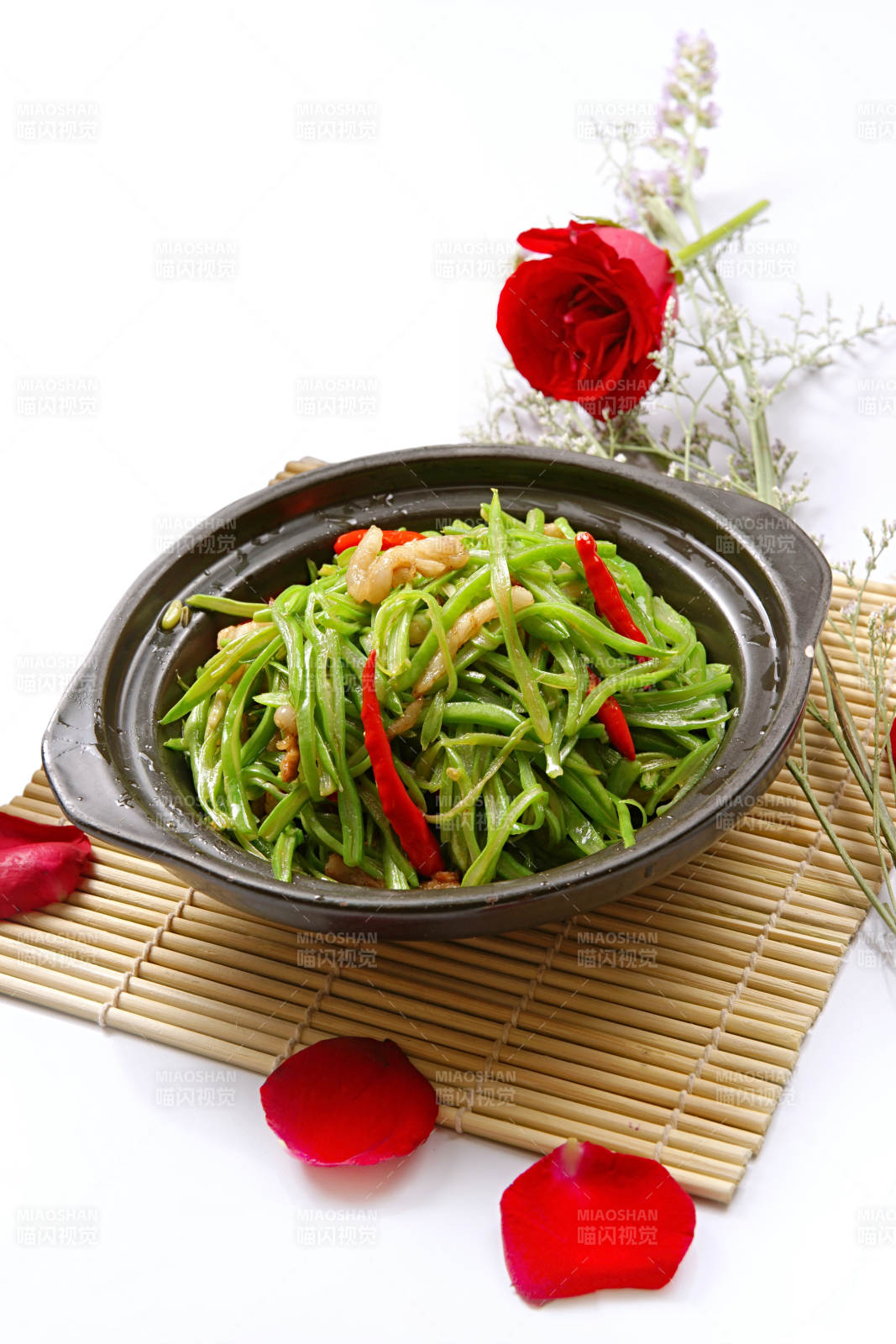 砂锅肉丝扁豆丝图片