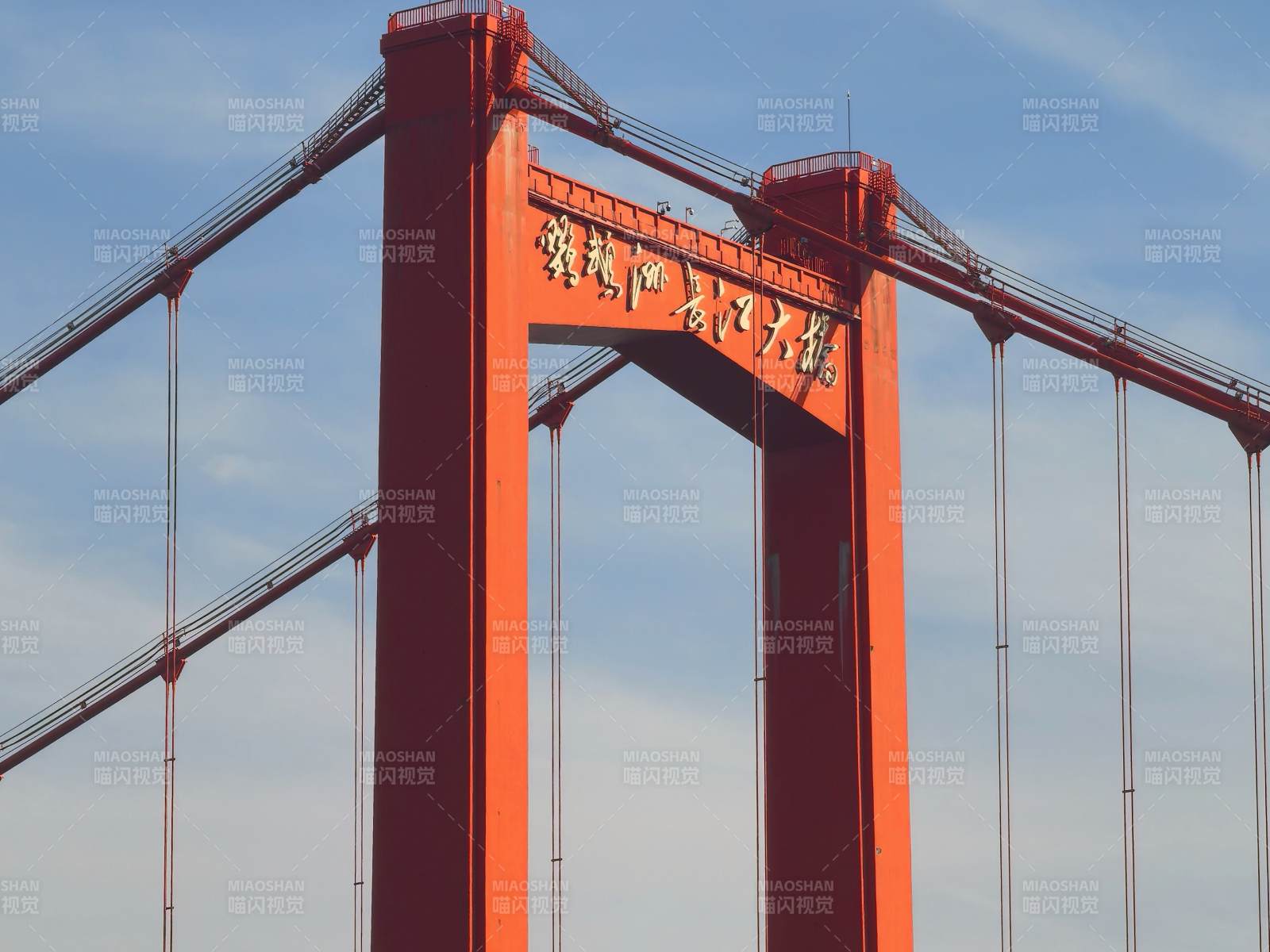 鹦鹉洲长江大桥图片