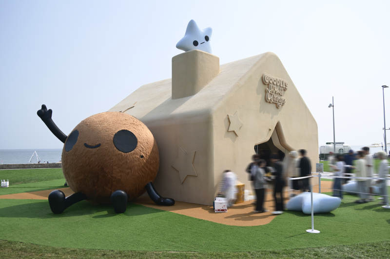 阿那亚萌趣小屋与大面包图片